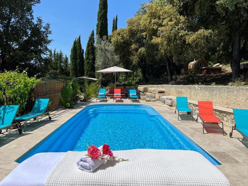 Les Horizons - Spa-Jacuzzi - Massage- Sauna - 4 Saisons - Piscine Chauffee Toute L'Annee - 800M Centre Ville Nyons Exterior foto